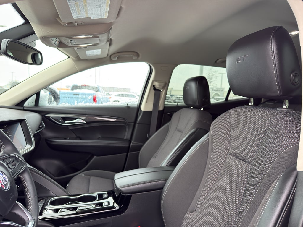 2023 Buick Envision AWD 4dr Preferred