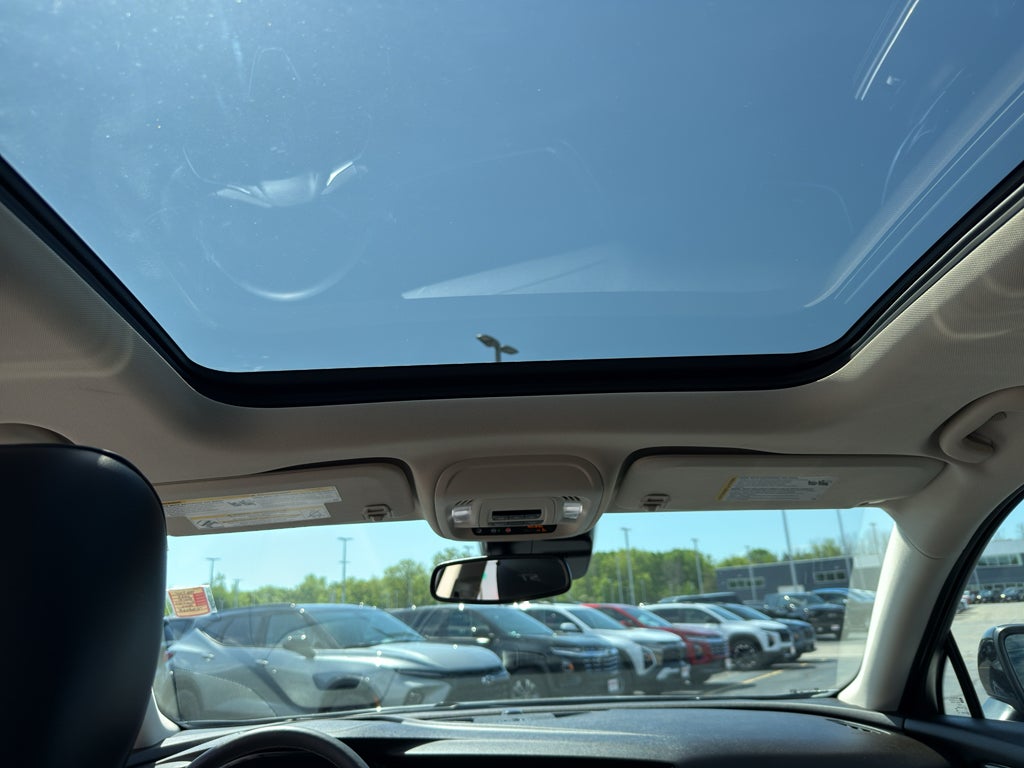 2023 Buick Envision AWD 4dr Essence