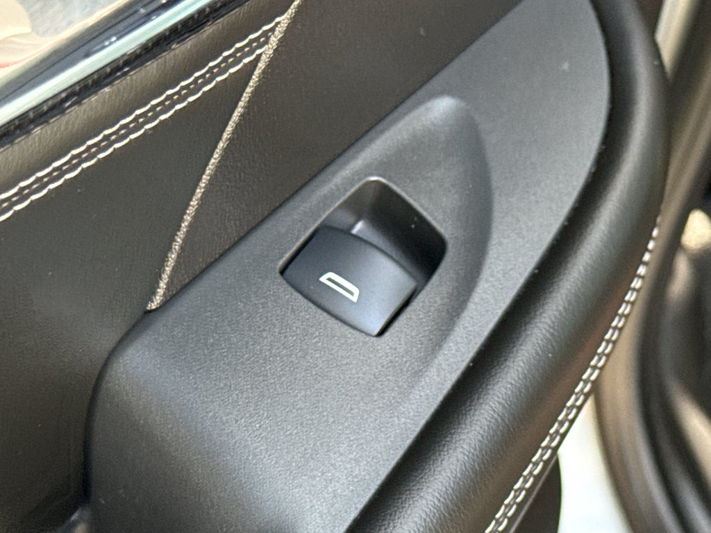 2023 Buick Envision AWD 4dr Essence