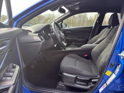 2018 Toyota C-HR XLE FWD (Natl)