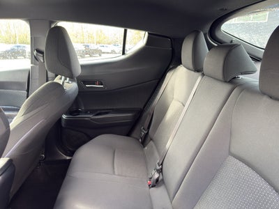 2018 Toyota C-HR XLE FWD (Natl)