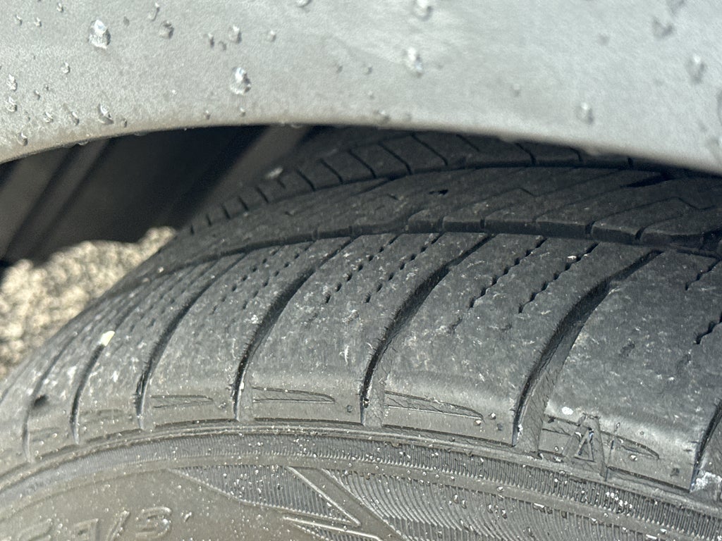 2018 Toyota C-HR XLE FWD (Natl)