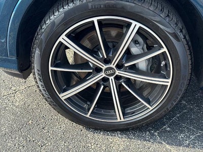 2022 Audi Q7 Premium Plus 55 TFSI quattro